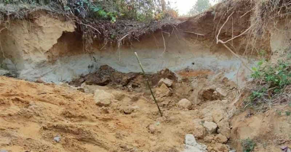 কমলগঞ্জে টিলা ধ্বসে নারী চা শ্রমিকের মৃত্যু, আহত-৩