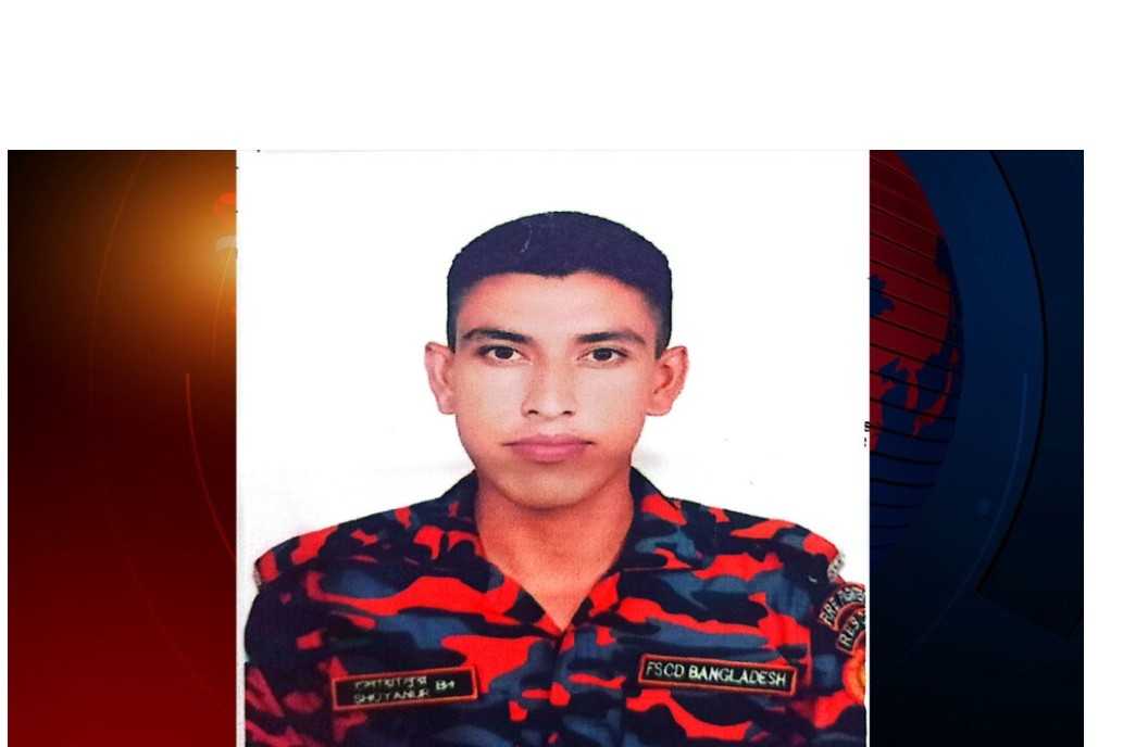 আমার একটাই ছেলে— বলে মূর্ছা যাচ্ছেন ফায়ারফাইটার নয়নের মা